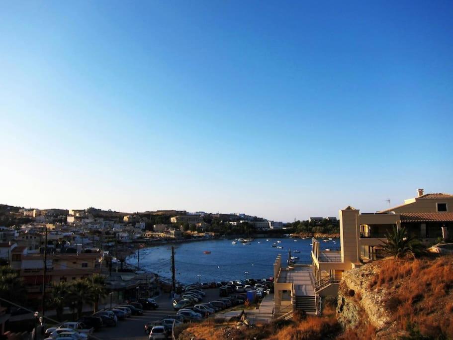 Lenico Beachfront Suites Αγία Πελαγία  Εξωτερικό φωτογραφία