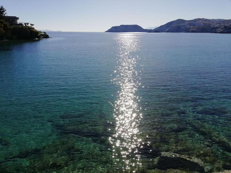 Lenico Beachfront Suites Αγία Πελαγία  Εξωτερικό φωτογραφία