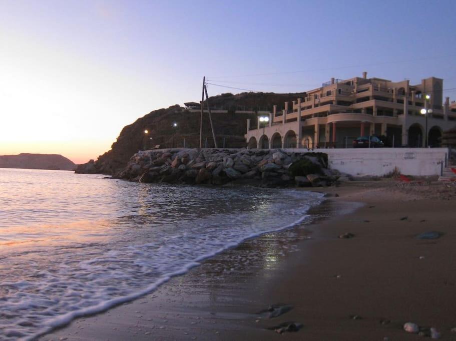 Lenico Beachfront Suites Αγία Πελαγία  Εξωτερικό φωτογραφία