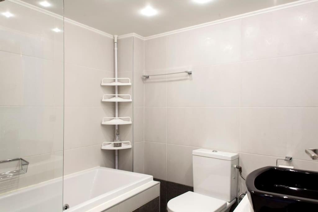 Lenico Beachfront Suites Αγία Πελαγία  Εξωτερικό φωτογραφία