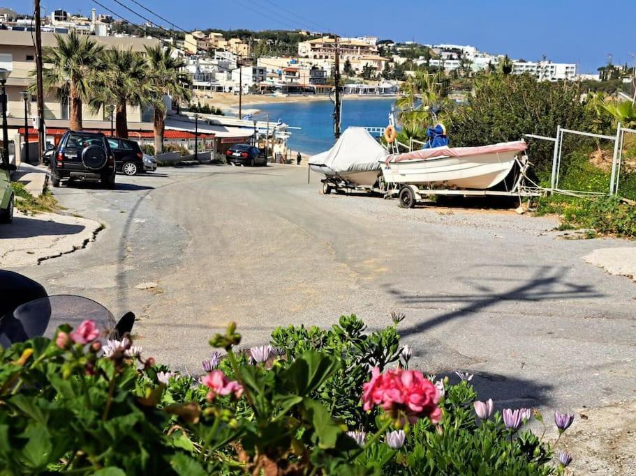 Lenico Beachfront Suites Αγία Πελαγία  Εξωτερικό φωτογραφία