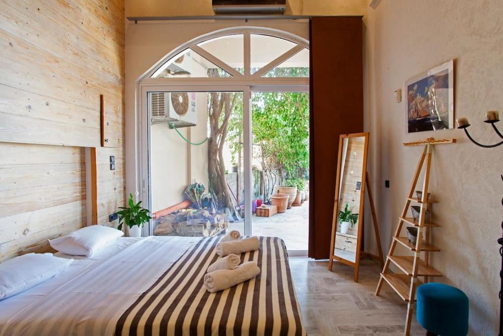 Lenico Beachfront Suites Αγία Πελαγία  Εξωτερικό φωτογραφία