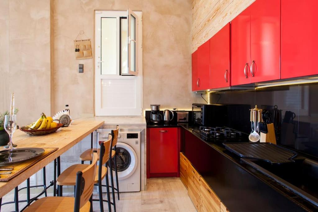 Lenico Beachfront Suites Αγία Πελαγία  Εξωτερικό φωτογραφία
